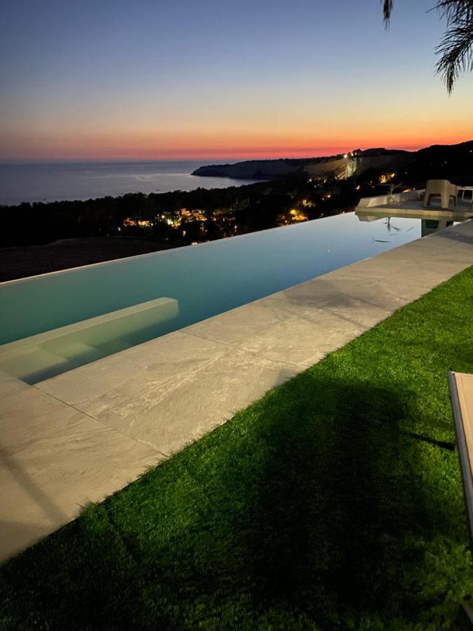 Villa Gentile เอราเคลยา มิโนอา ภายนอก รูปภาพ